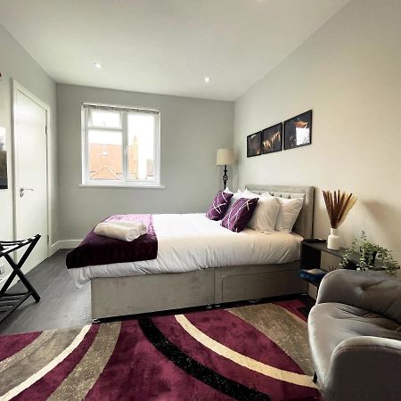 Bella'S Place Near Wembley Stadium London Exterior photo
